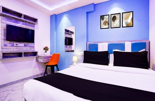 Malad East House | Cozy Stays at Goregaon Near Film City Mumbai
