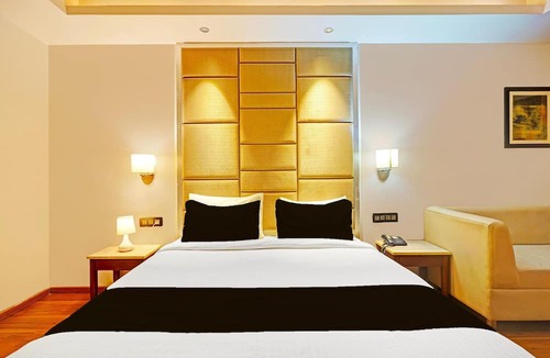 Kadubeesanahalli House | Stylish Nest at Marathahalli Near Heritage Centre