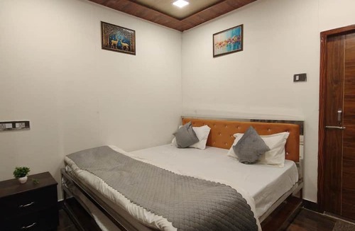 Narainkoti Hotel | Ice Valley Resort