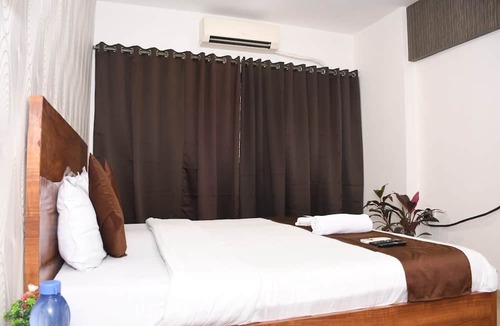 Kandivali East House | Tulsi Home Stay