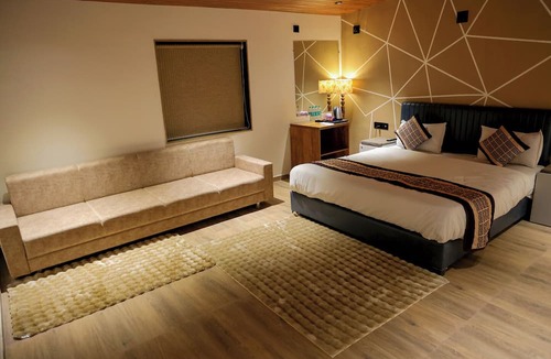 Talala Hotel | Vanbhoomi Resort