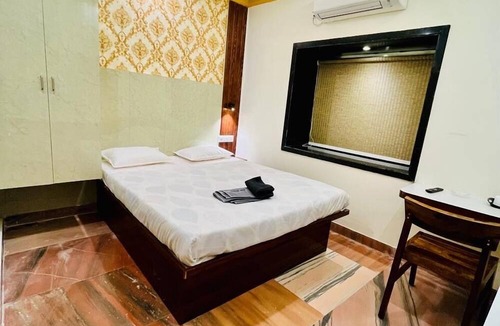 Ballygunge House | Sarai Inn