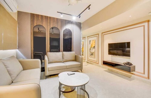 Aundh Hotel | Abssolute Homtel - Rooms and Suites