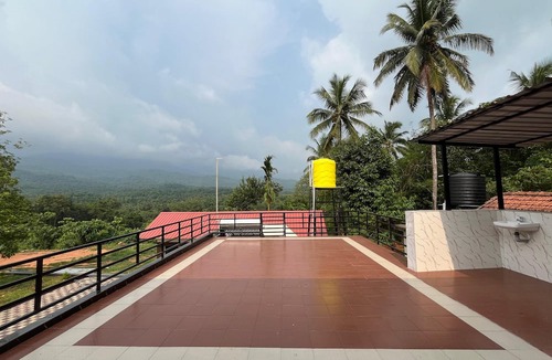 Samse House | De Royale Summit Home Stay