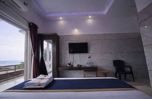 Murudeshwara Hotel | Blue Pearl Beach Guest House