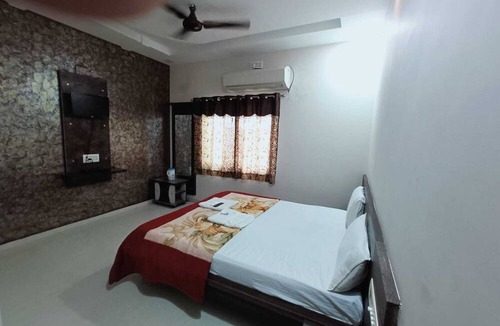 Dwarka Hotel | Hotel Shreenath - Dwarka