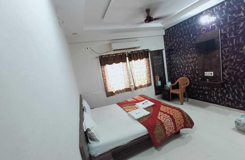 Dwarka Hotel | Hotel Shreenath - Dwarka