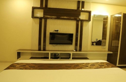 Kamalapur Hotel | Pratap Residency