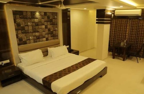 Kamalapur Hotel | Pratap Residency