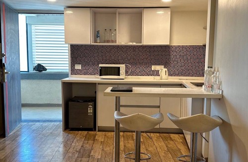 Dumas Hotel | Luxsugero Studios - Surat