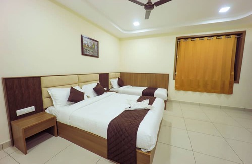 Vellore Hotel | JKINN