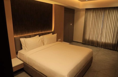 Vellore Hotel | VANTARA SUITES