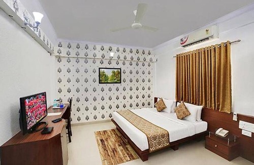 Kadubeesanahalli Hotel | FabHotel Prime Liverpool Blue