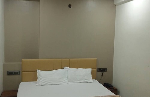 Bhavnagar Hotel | Hotel The Pill