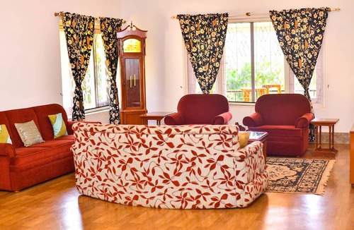 Tarikere Villa | Niraamaya Private Home Stay Chikmagalur