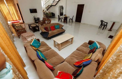 Tonse West Villa | Gintara Homestay by evaddo stays