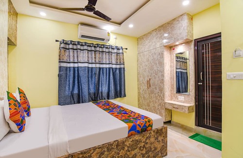 Chinar Park Hotel | Fabhotel Divine Chariot
