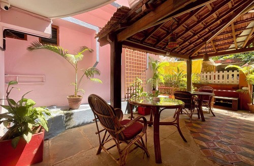 Ashvem Hostel | Thomas Ashwem x One Light Stays