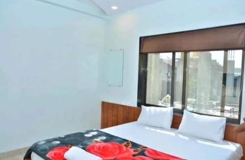 Bhilar Apartment | Unique Inn Villa Strawberry Farm Fragrance unit