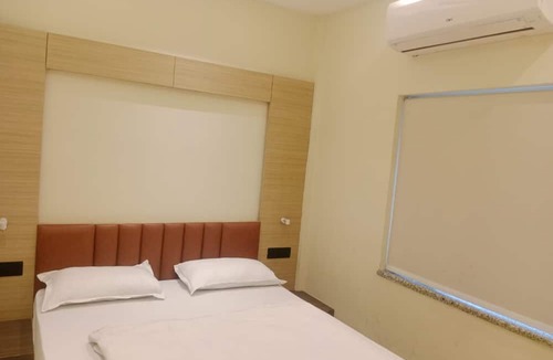 Dumdum Hotel | Hotel Skyking