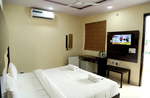 Amer Hotel | Roshan Haveli