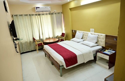 Raichur Hotel | Hotel Priya