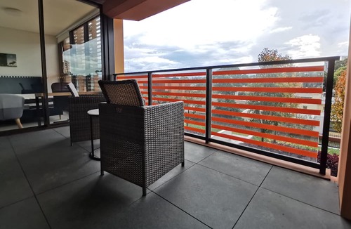Waterloo Apartment | Fully Furnished 2B2B, all room Large Sunny, Next to station, One stop to city
