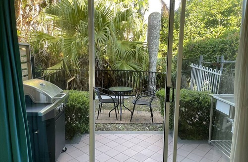 Wamberal Hotel | Seaside Garden Retreat