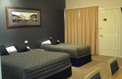 Goulburn Hotel | Willows Motel Goulburn