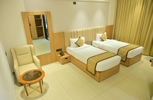 Hosur Hotel | BHAVANIS Vista by Icon
