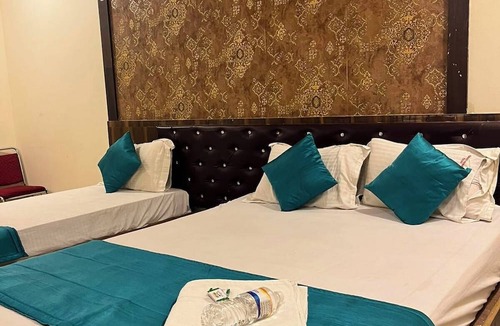 Hyderabad Hotel | Sree Simran Grand