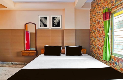Konnagar House | Deluxe With Ganga View Green Guest House