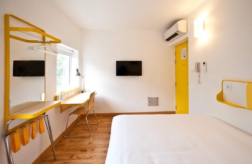 Indiranagar Hotel | Bloomrooms @ Indiranagar