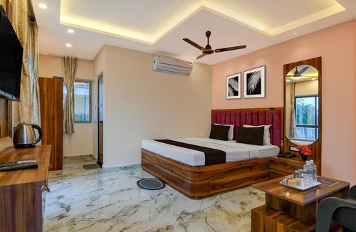 Mandarmani House | Deluxe Tropicana Beach Resort