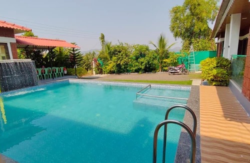 Alibaug Hotel | Maitri Resort