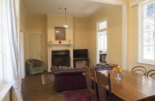 Sutton Forest Cabin | Hillview Heritage Estate