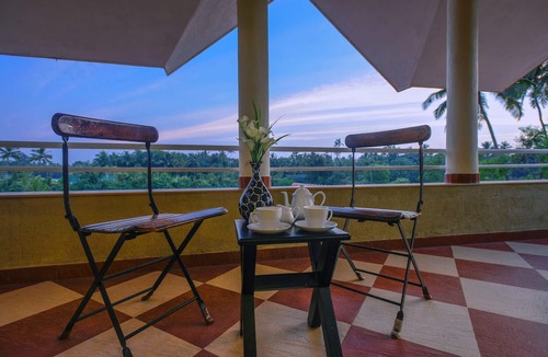 Fatona Villa | TreeHouse Blue Hotel & Villas