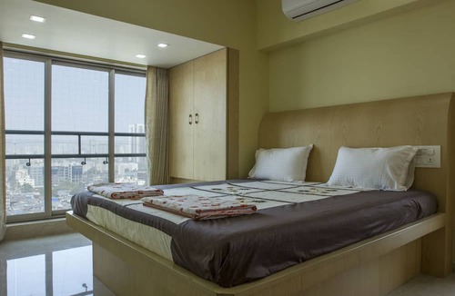 Jogeshwari West Apartment | Spacious 3BHK 220 sq.m. Apartment in the Heart of Mumbai at Andheri West