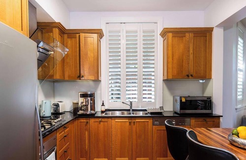 Rose Bay Apartment | Art Deco Haven Near Bondi & Rose Bay
