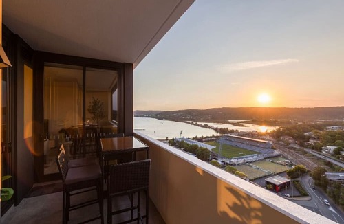Gosford Apartment | Waterfront Apartment in the Heart of Gosford