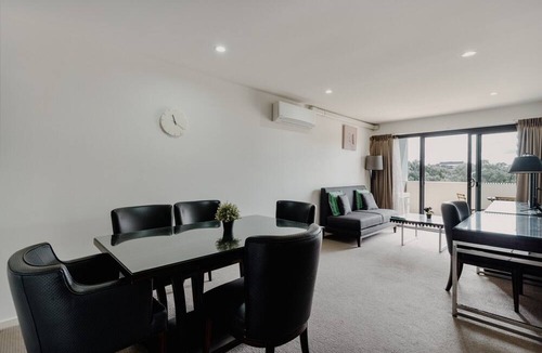 Braddon Apartment | Urban 1-Bed Apartment in the Heart of the City