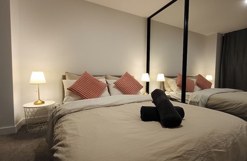 Phillip Apartment | Brand new 1B apartment in Woden Pool Sauna Gym
