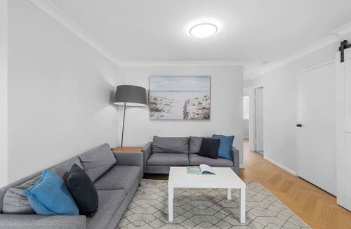 Thirroul Apartment | Esplanade Escape Beachfront Family Bliss