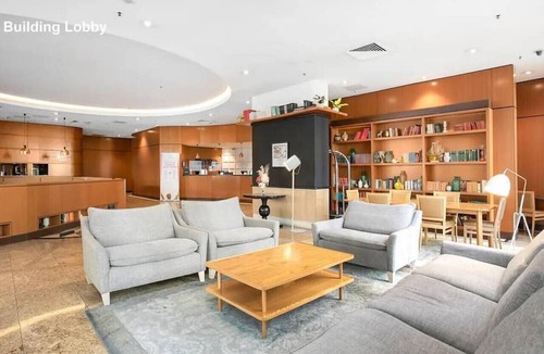 Sydney Central Business District Apartment | Spectacular 1 Bed Apartment in Sydney CBD with Gym