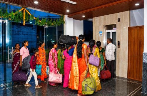 Tirupati Cabin | KPR Hotel Riya grand