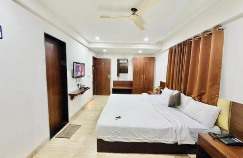 Pune Hotel | Hotel Ginger Gold Newly renovated