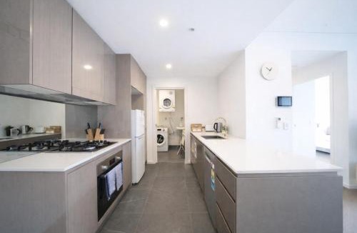 Wentworth Point Apartment | Spacious cozy2BR@close to OlympicPark free carpark