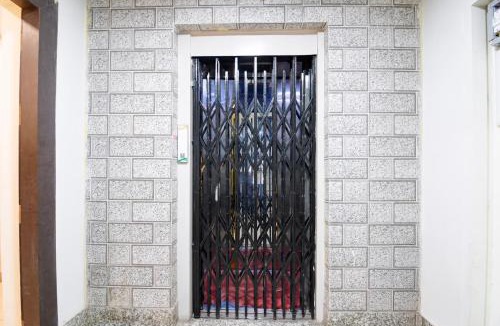 Dumdum Hotel | Super Collection O Dum Dum Nager Bazar Formerly Gokul Residency