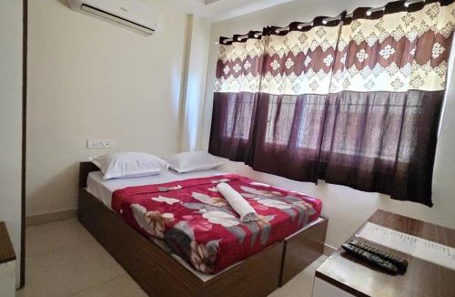 Electronics City Hotel | Sumithra Palace