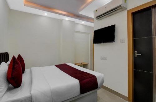 Ballygunge Hotel | Hotel Royal City Palace